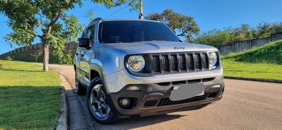 JEEP RENEGADE 1.8 16V FLEX 4P AUTOMÁTICO JEEP RENEGADE 1.8 16V FLEX 4P AUTOMÁTICO